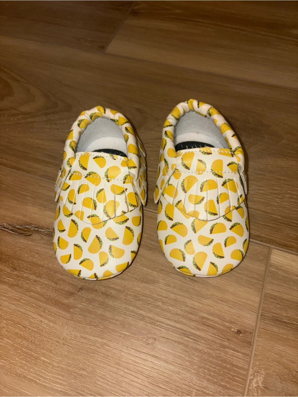 Beau & Lulu Taco Print Soft Sole Baby Moccasins | Size 4 (12–18M)